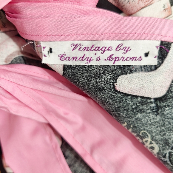 Hand Stitched Half Apron - Vintage by Candy's Aprons - Picture 4 of 8
